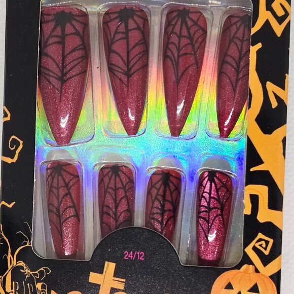 NIB SET OF 2 HALLOWEEN THEME PARTY/DECOR COFFIN STILETTO PRESS ON NAILS 48 TOTAL - Picture 2 of 6